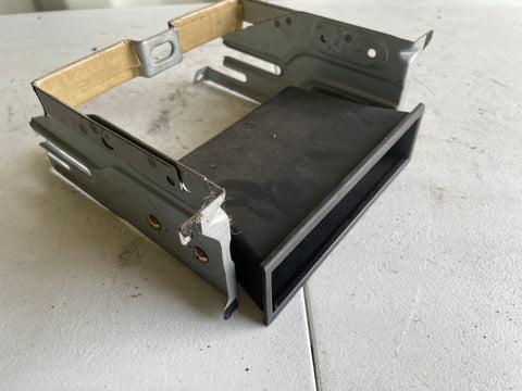 Stereo Bracket with Pocket